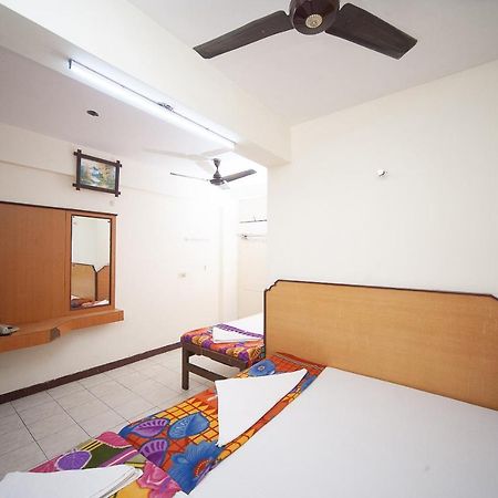 Spot On 38565 Hotel Surya Thiruvengadam St Chennai Exterior foto